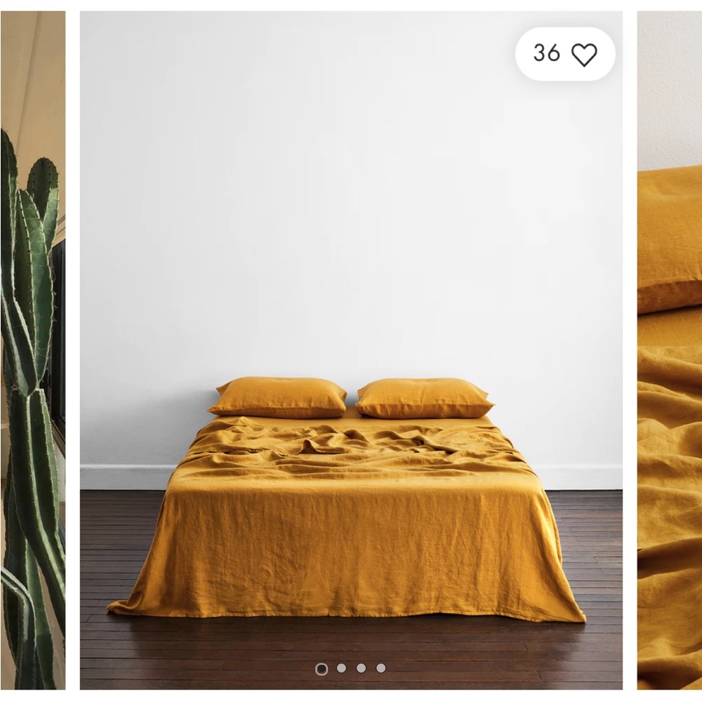 Bed thread sheet set . Green, tumeric and mineral combo. Linen.